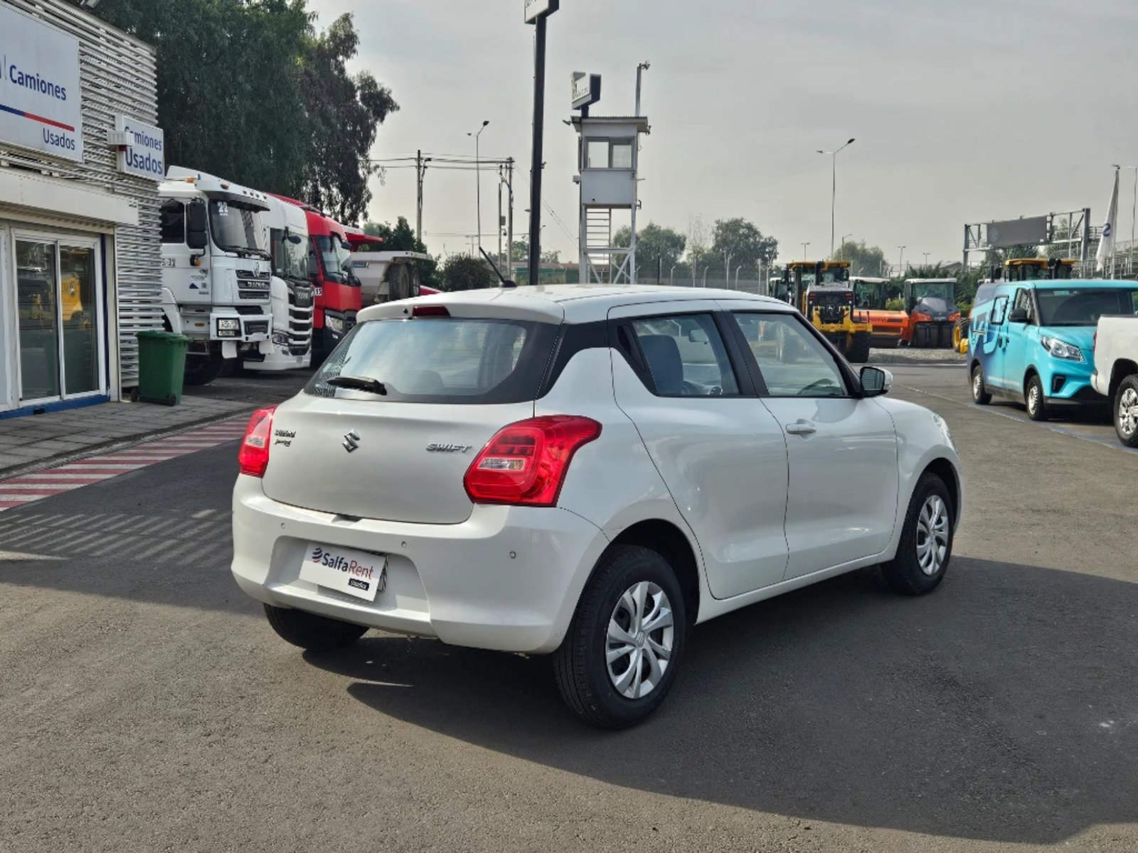 SUZUKI SWIFT 2023 - Imagen 5 de 20