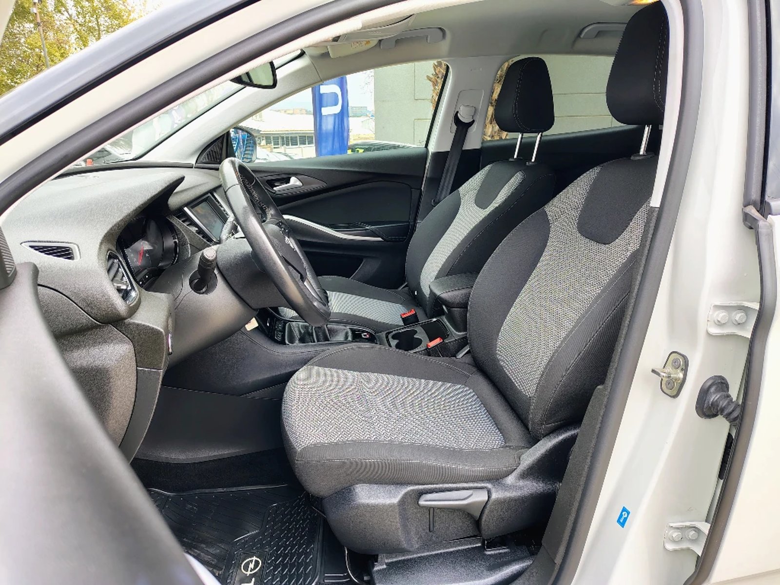 Opel Grandland 2021 - Imagen 14 de 20