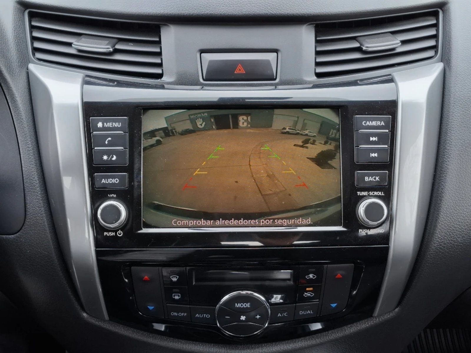 Nissan Navara 2023 - Imagen 20 de 20