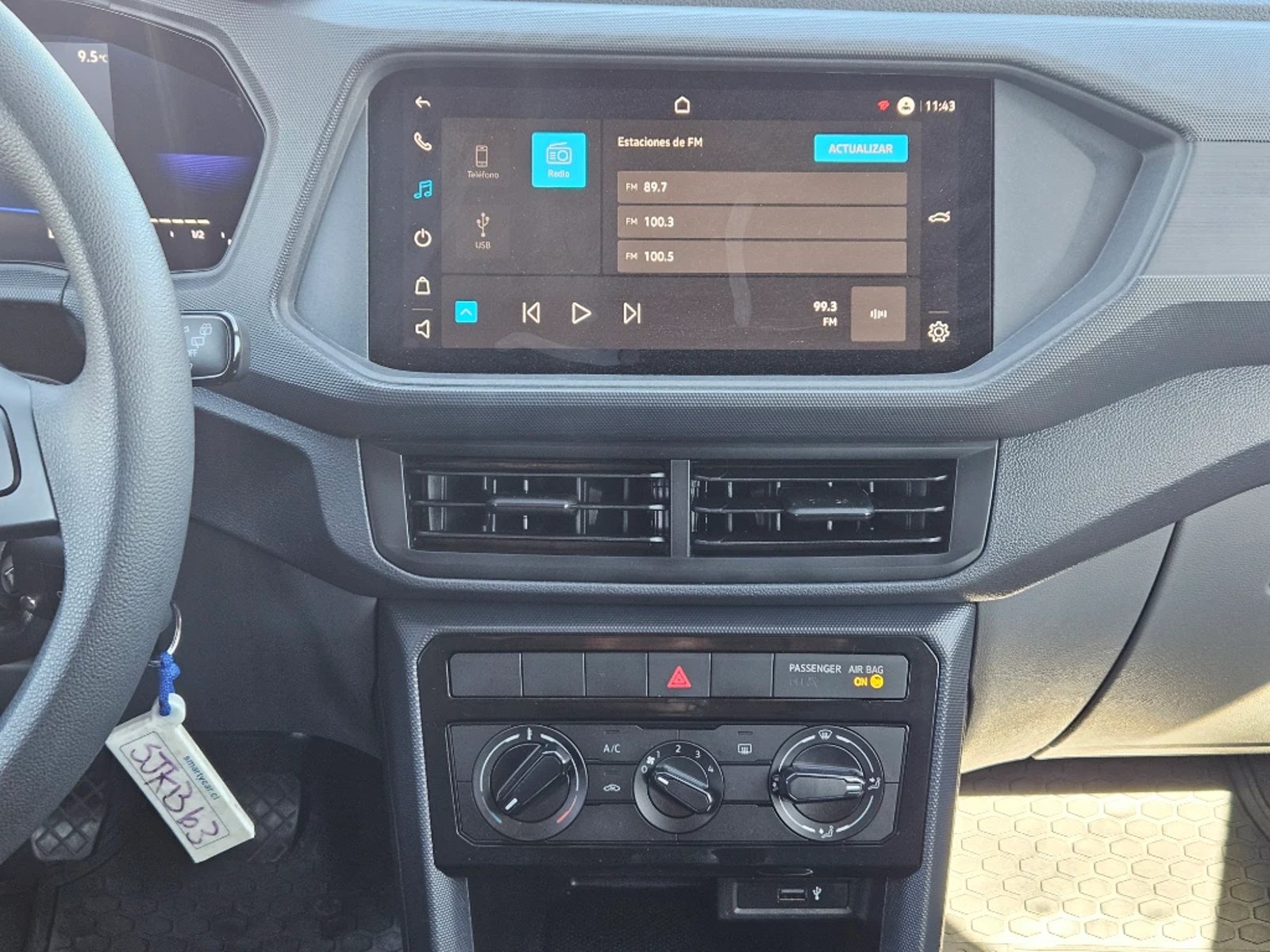 VOLKSWAGEN T-CROSS 2023 - Imagen 14 de 20