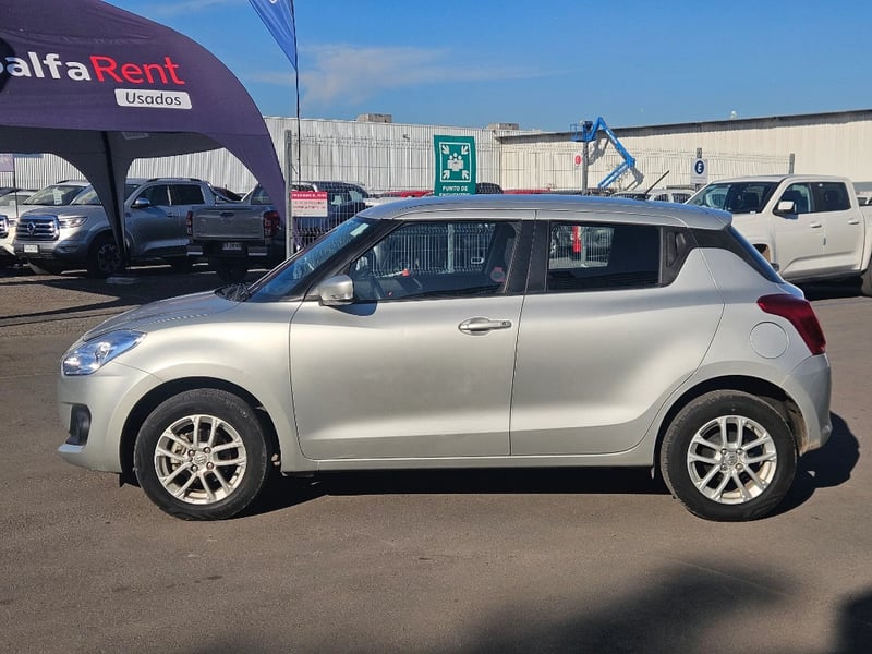 Suzuki Swift 2023 - Imagen 8 de 20