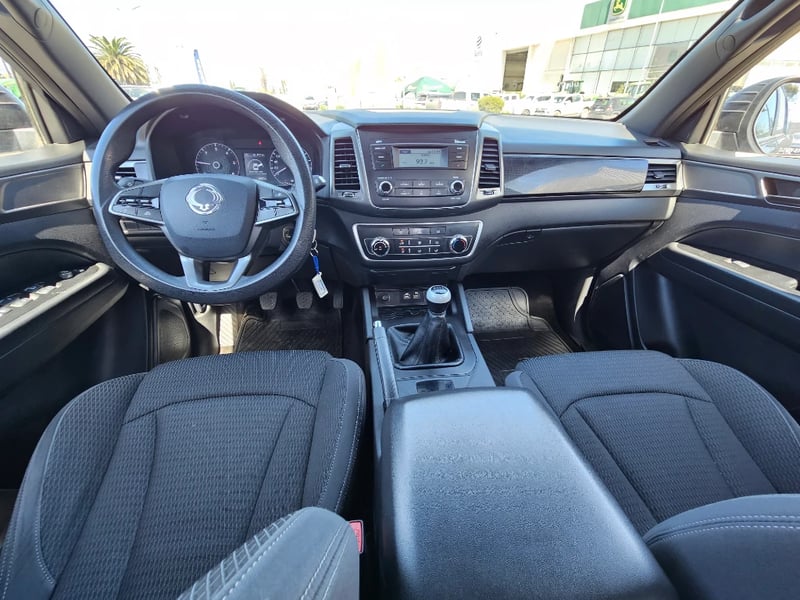 SsangYong Grand musso 2023 - Imagen 17 de 20