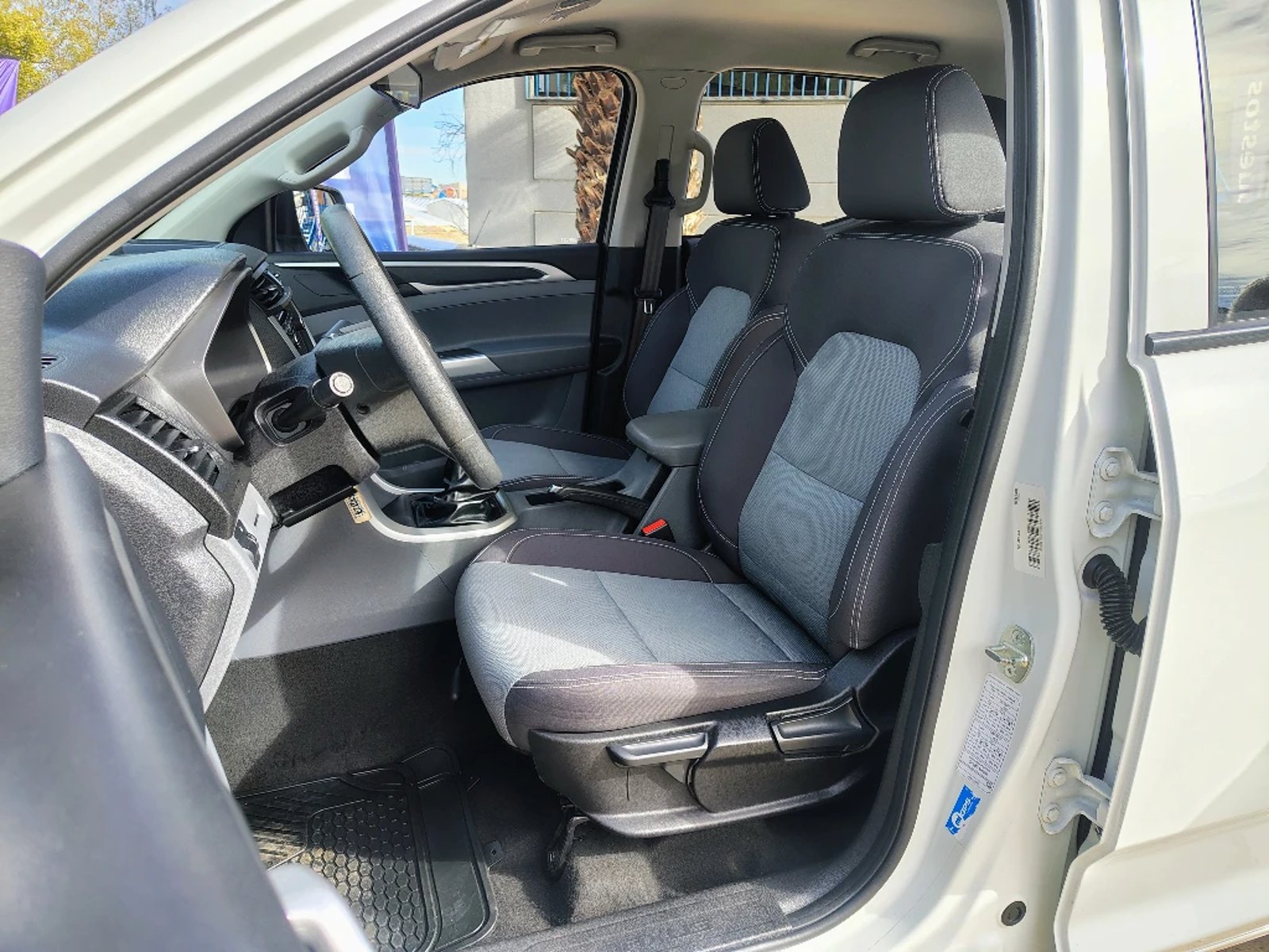 MAXUS T60 2023 - Imagen 15 de 20