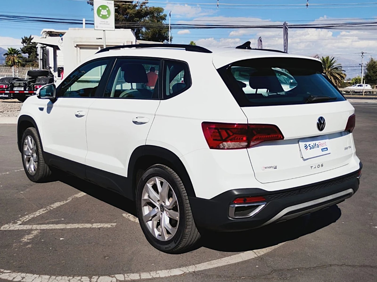 VOLKSWAGEN TAOS 2022 - Imagen 8 de 20