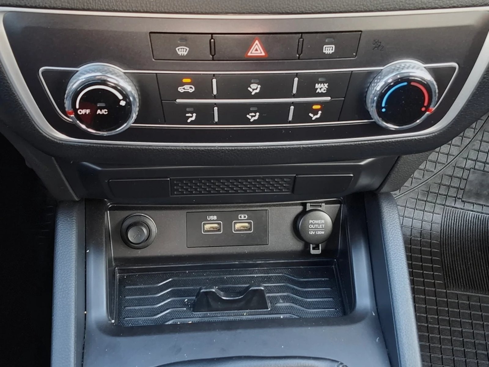 SsangYong Grand musso 2023 - Imagen 19 de 20