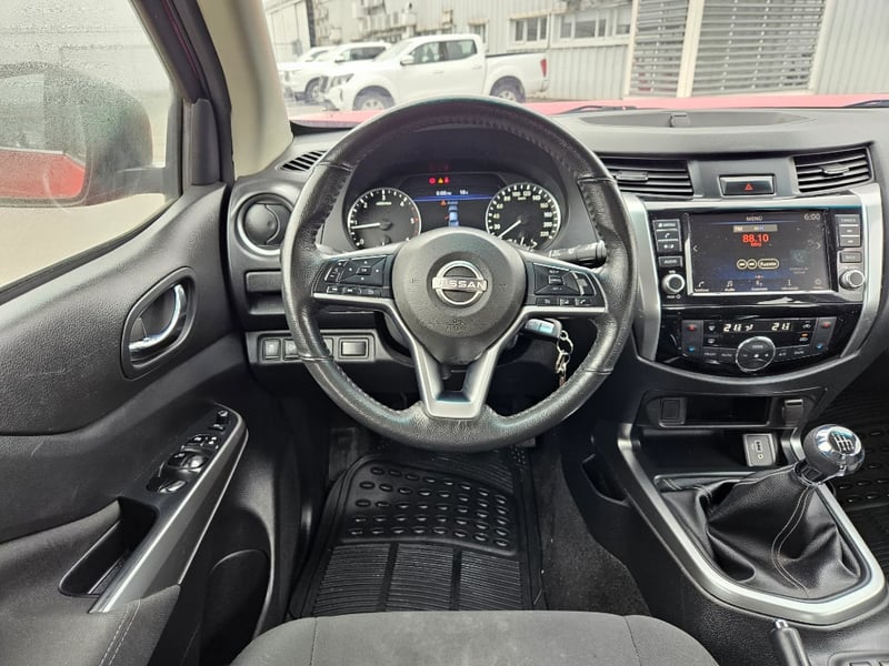 Nissan Navara 2023 - Imagen 12 de 20