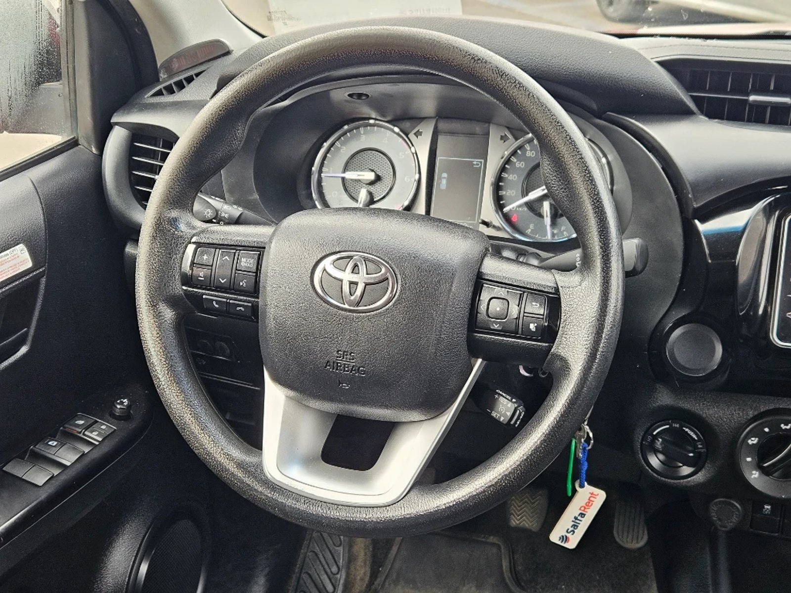 Toyota Hilux 2023 - Imagen 14 de 20
