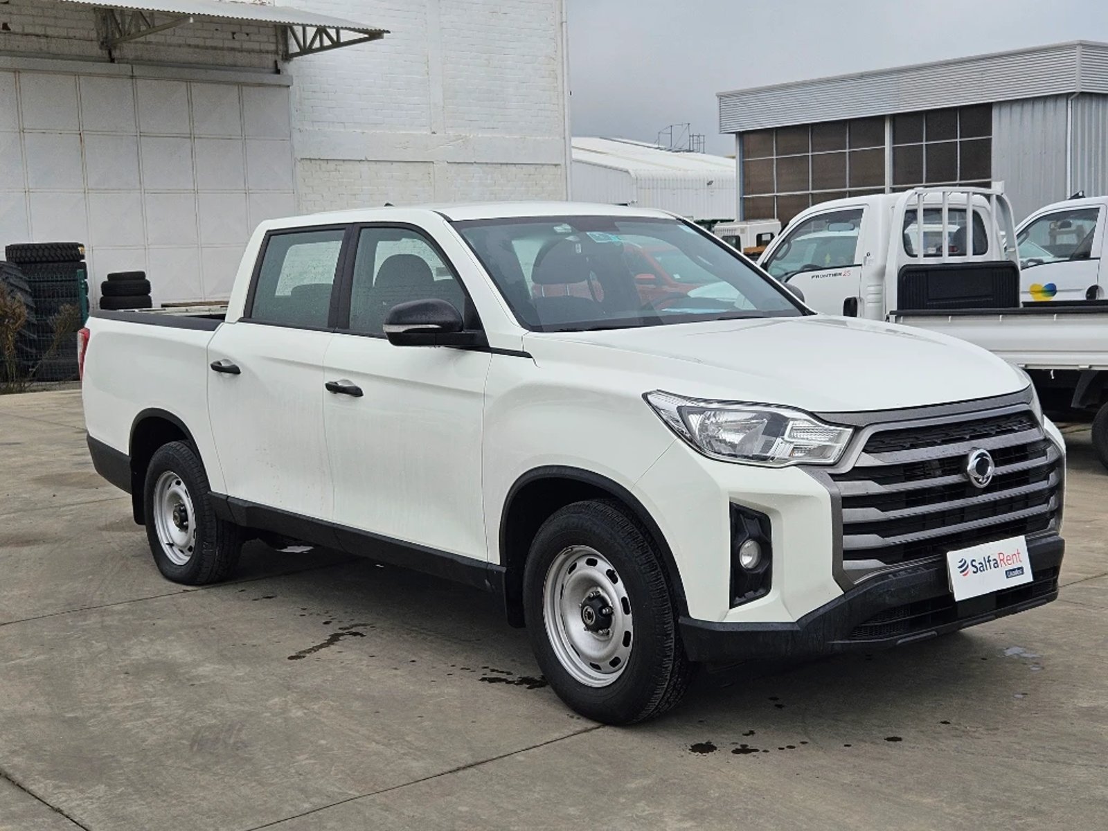 SsangYong Grand musso 2023 - Foto 3 de 20