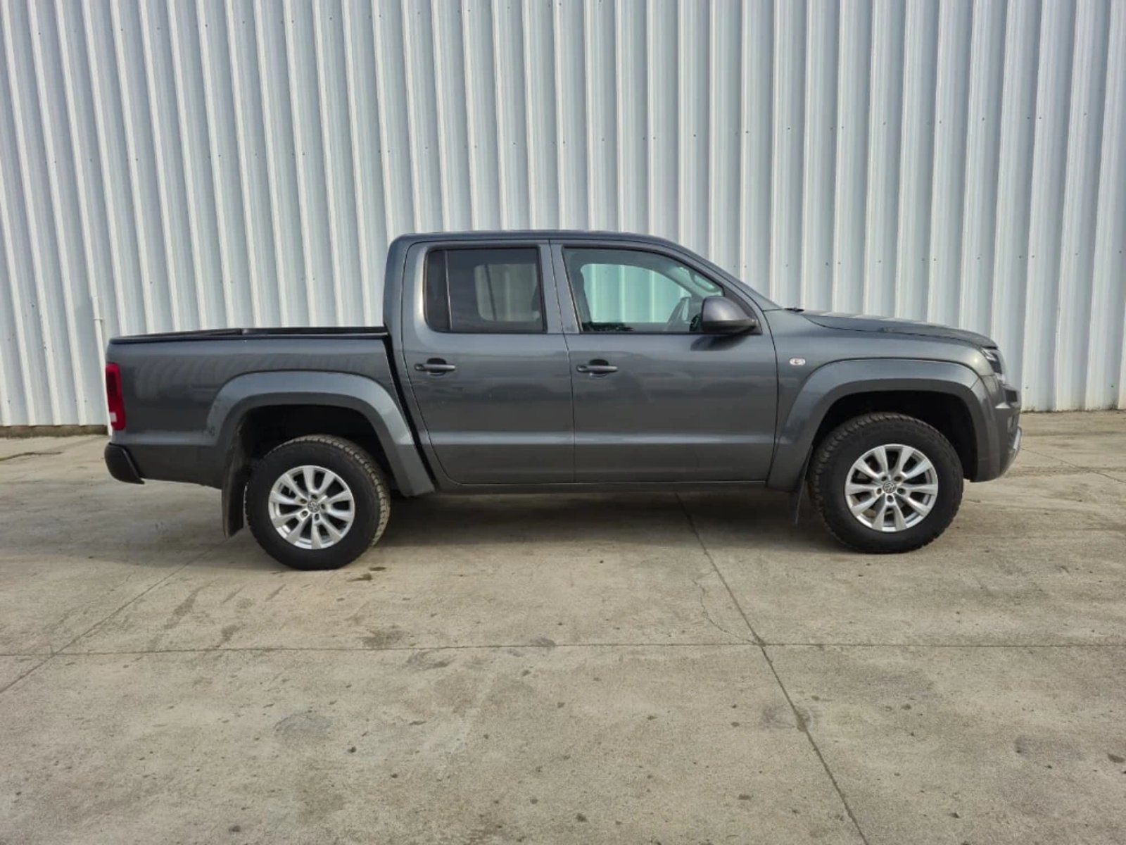 Volkswagen Amarok 2021 - Foto 4 de 20