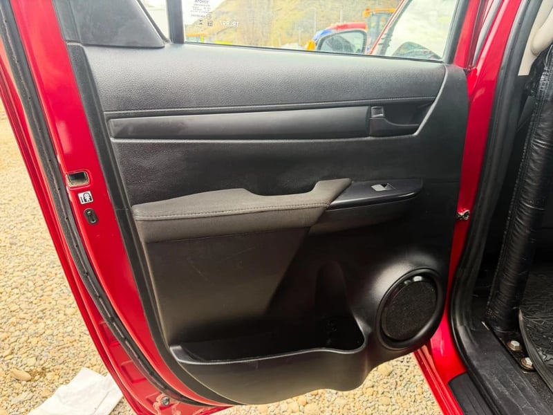 Toyota Hilux 2024 - Imagen 12 de 20