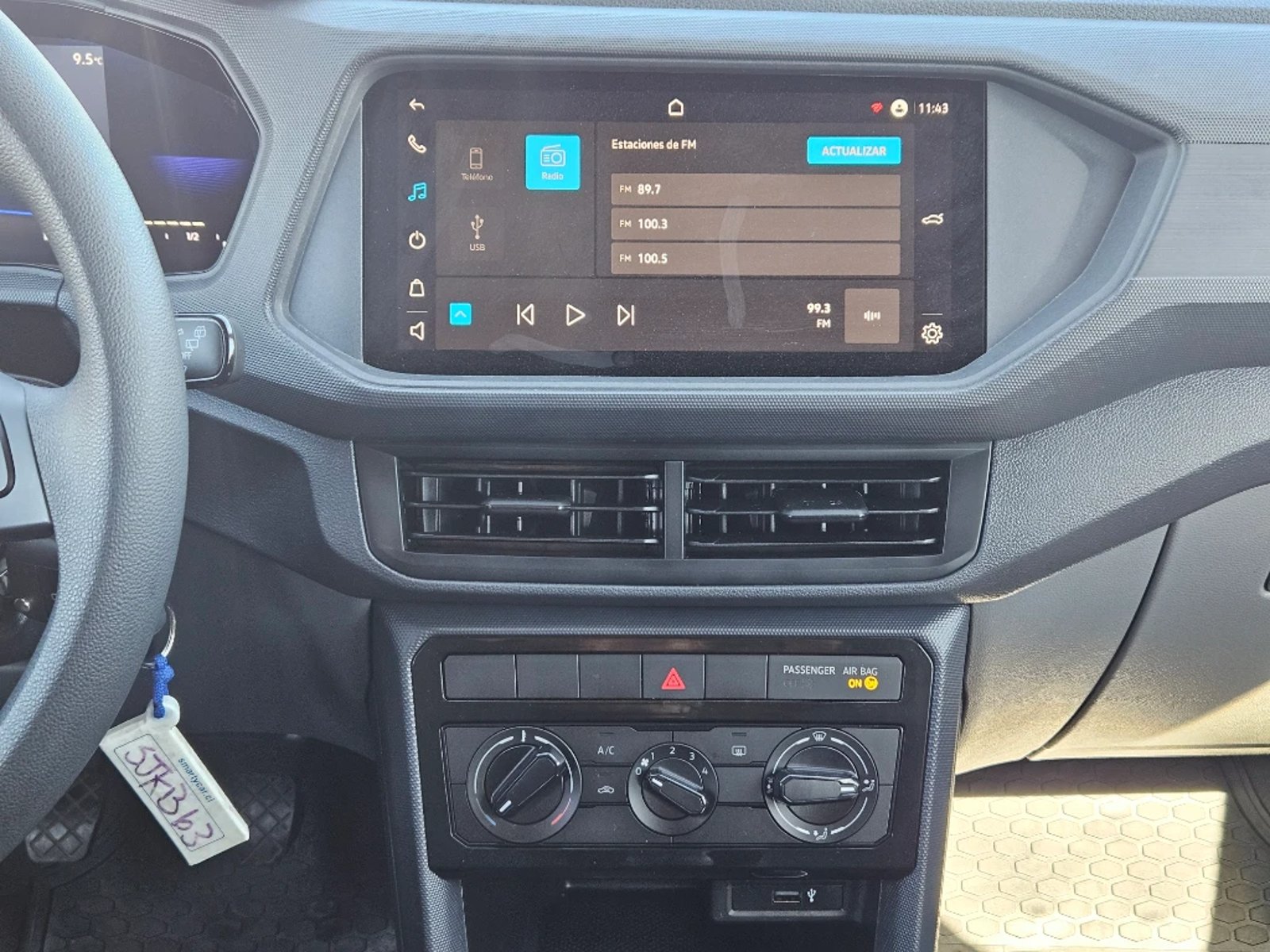 VOLKSWAGEN T-CROSS 2023 - Imagen 15 de 20