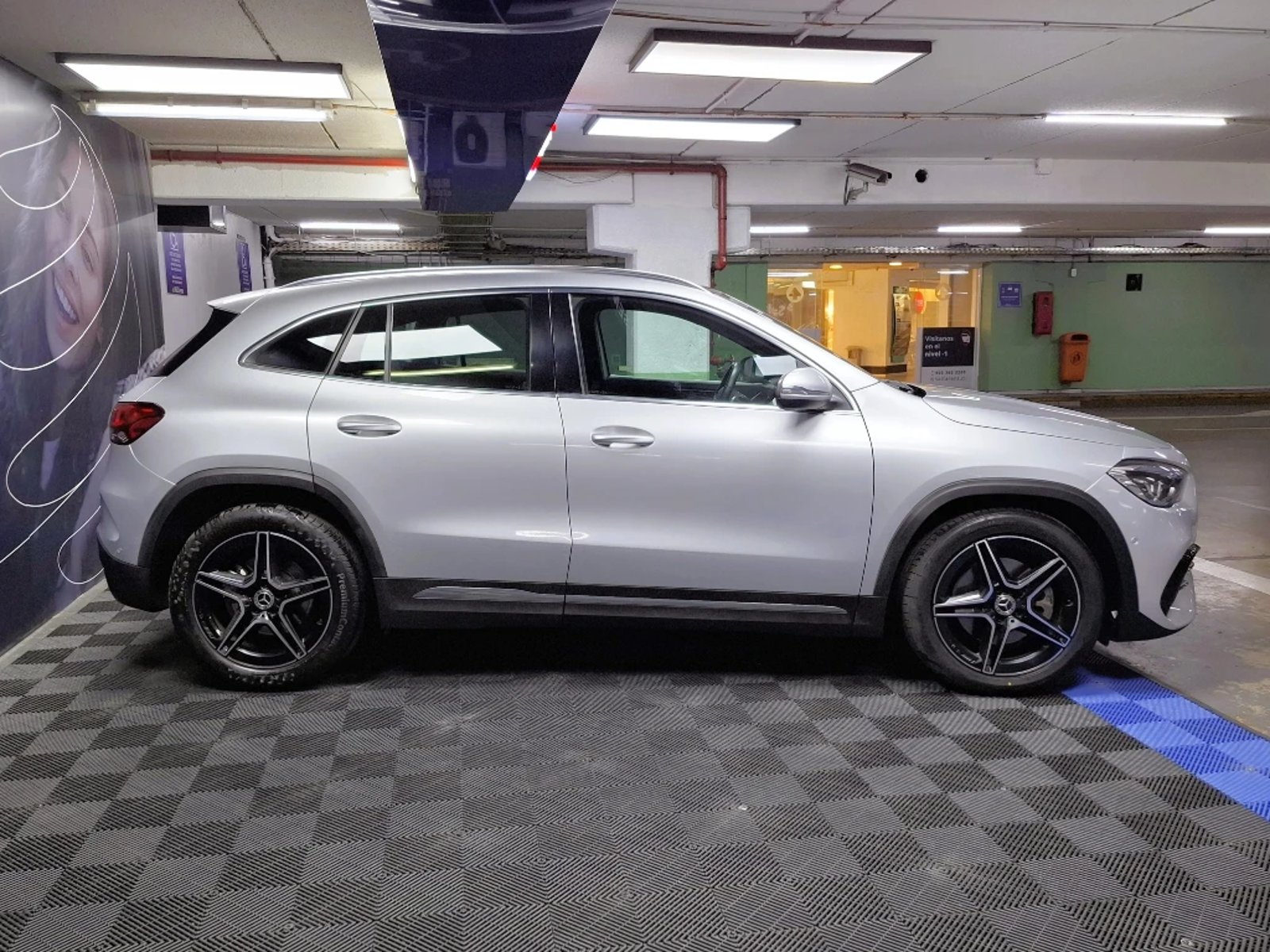 MERCEDES-BENZ GLA 220 2023 - Imagen 4 de 20