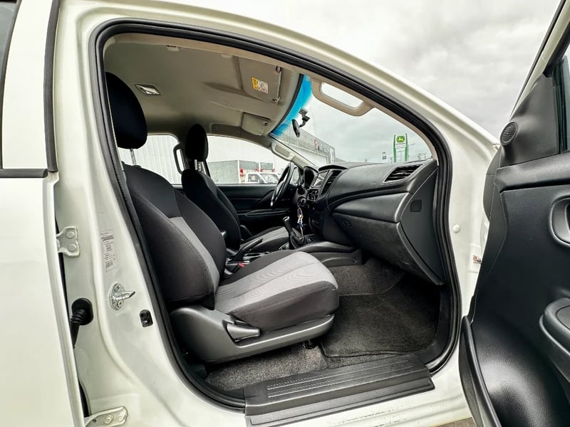 Mitsubishi L200 2023 - Imagen 13 de 20