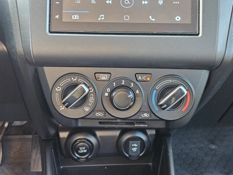 Suzuki Swift 2023 - Imagen 18 de 20