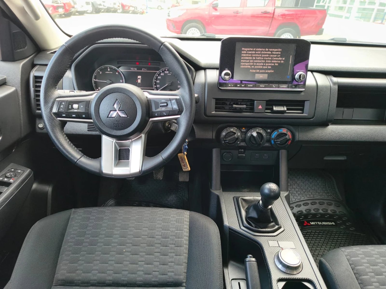 Mitsubishi L200 2024 - Imagen 12 de 20