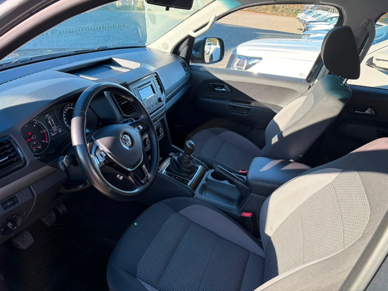 Volkswagen Amarok 2023 - Imagen 13 de 20