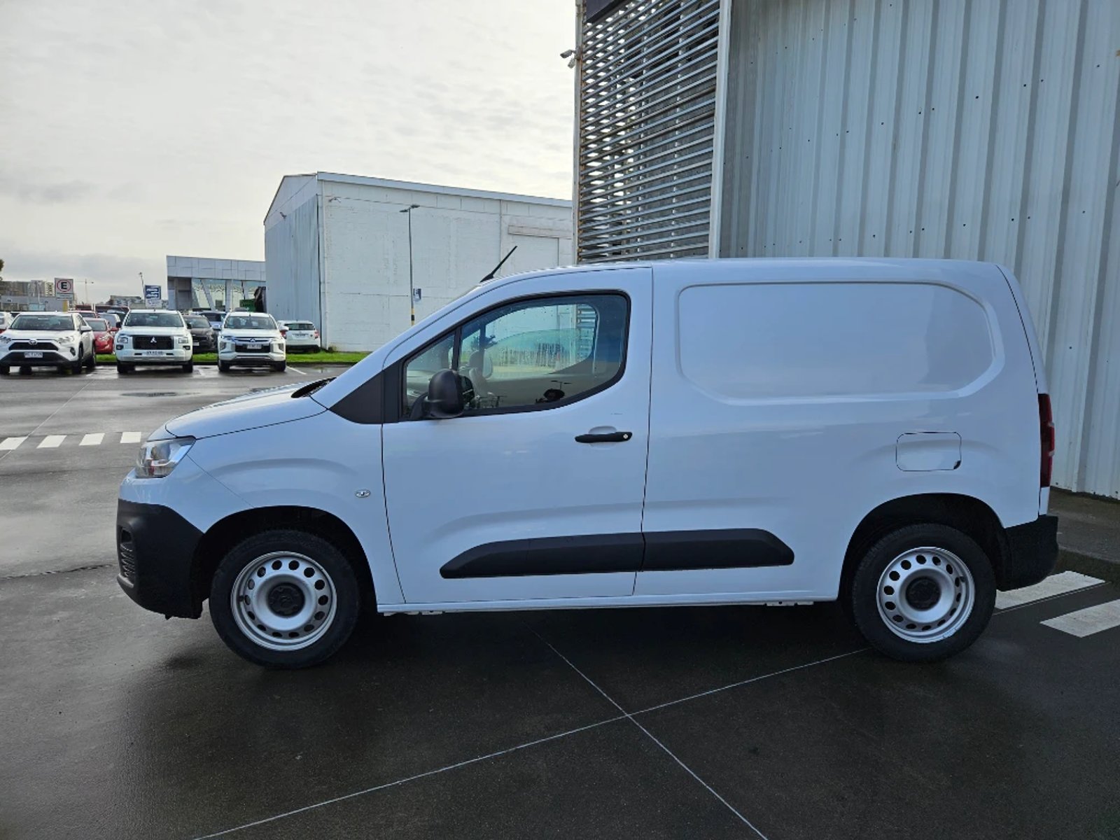 Citroën Berlingo 2024 - Imagen 8 de 20
