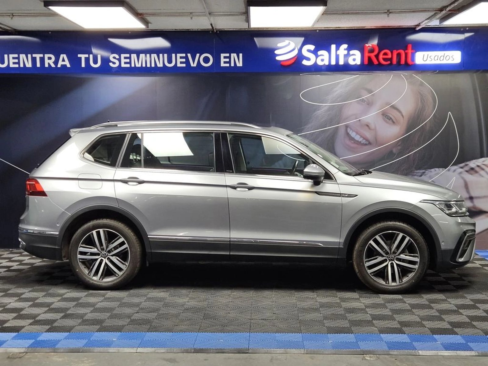 VOLKSWAGEN TIGUAN 2023 - Imagen 4 de 20