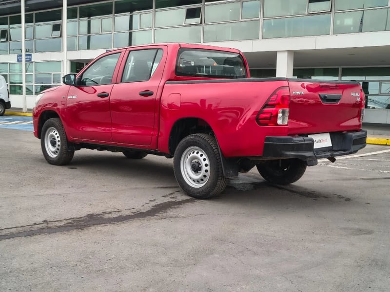 Toyota Hilux 2024 - Imagen 7 de 20