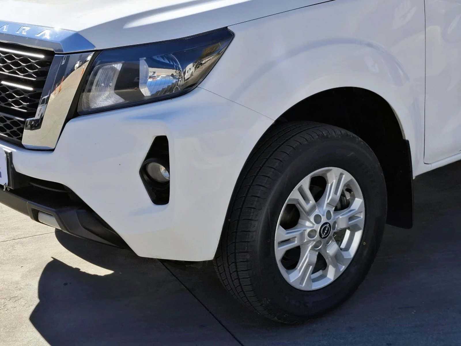 NISSAN NAVARA 2023 - Imagen 7 de 20