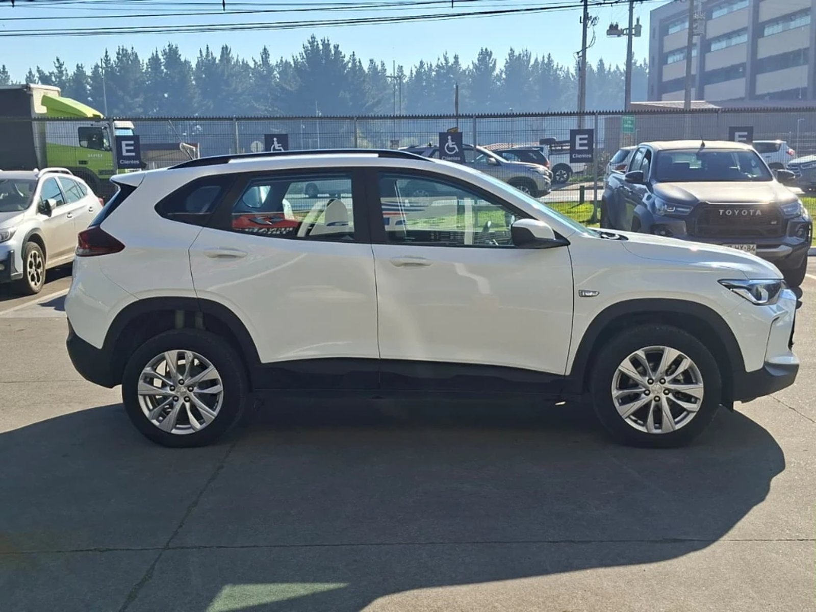 CHEVROLET TRACKER 2025 - Imagen 5 de 20