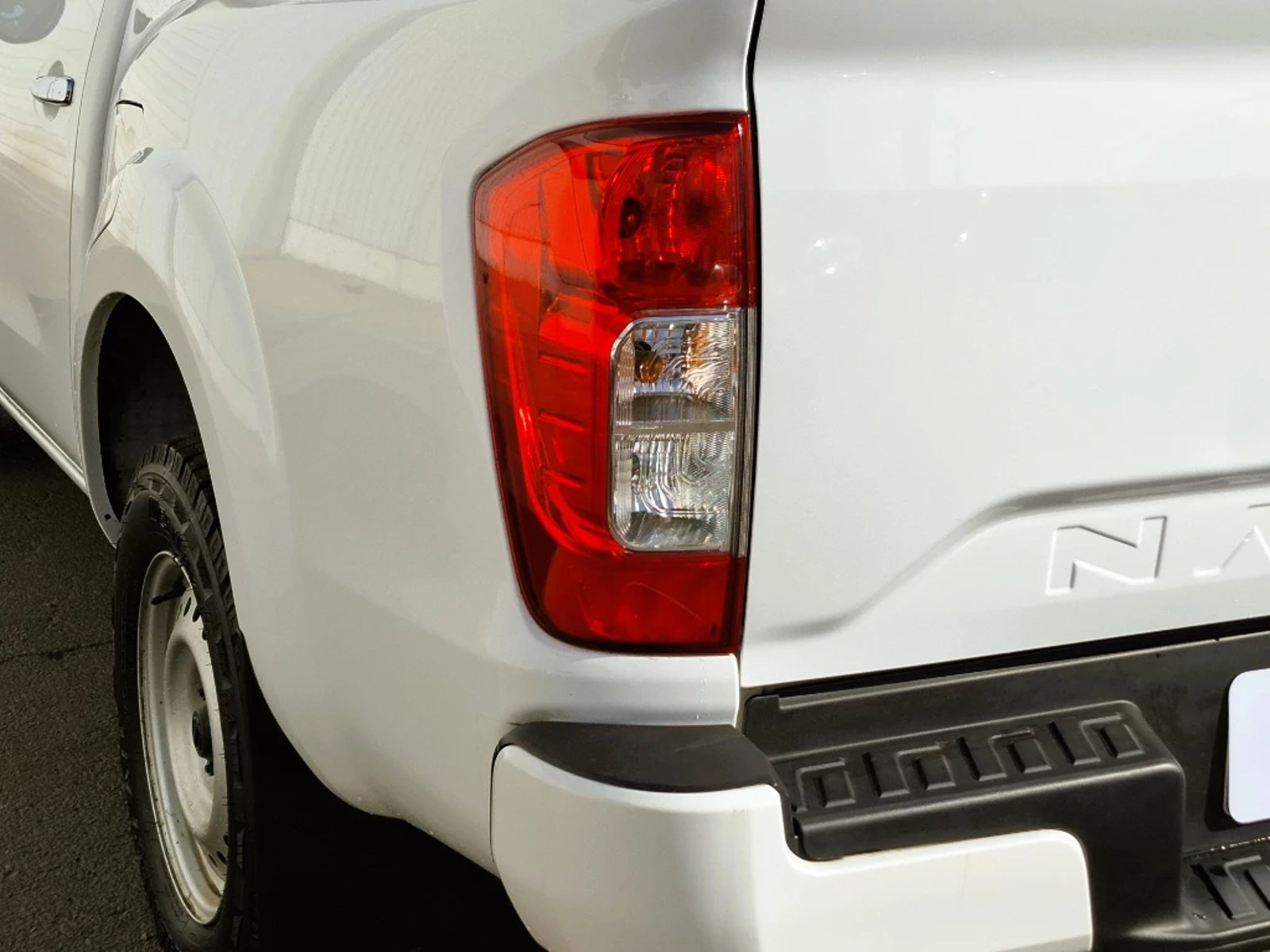 NISSAN NAVARA 2023 - Imagen 9 de 20