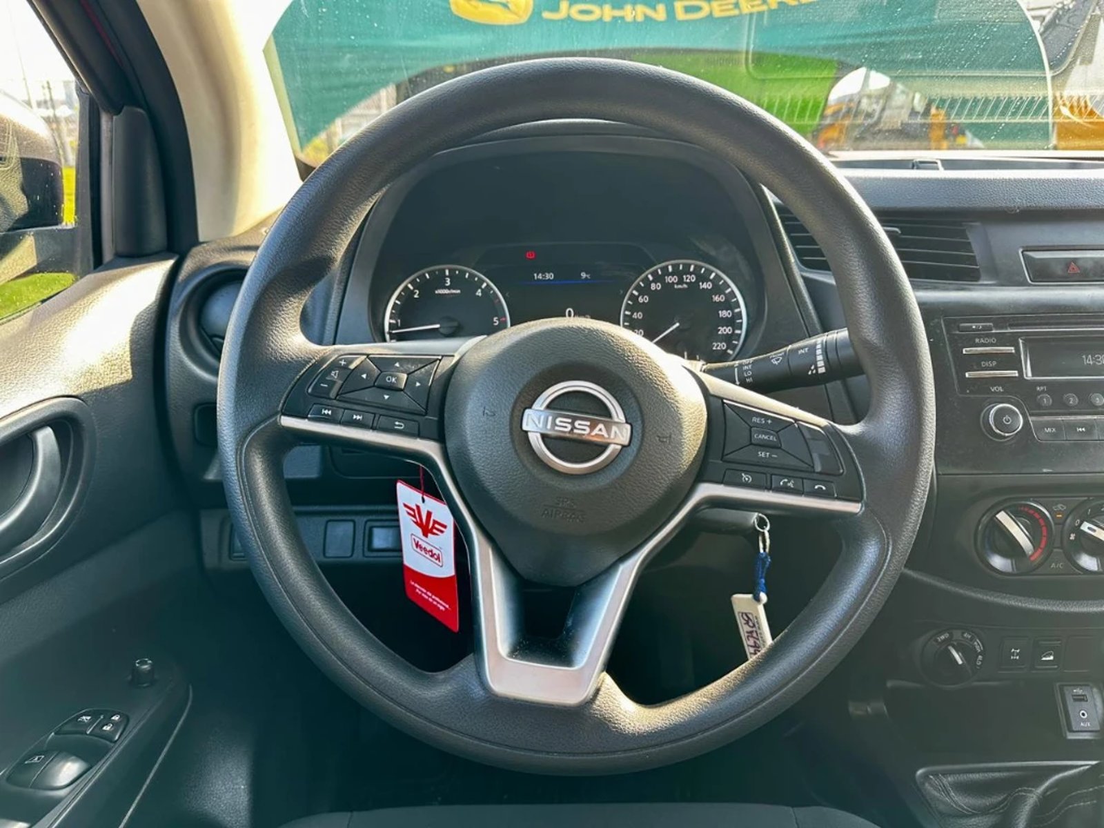 Nissan Navara 2023 - Imagen 13 de 20