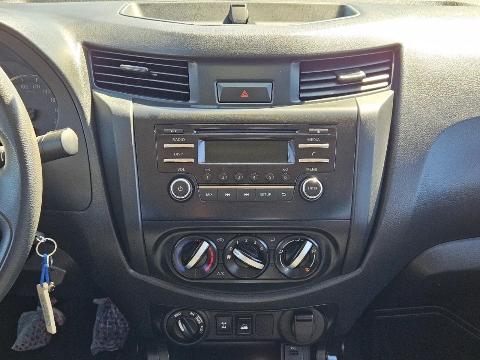 NISSAN NAVARA 2023 - Imagen 15 de 20