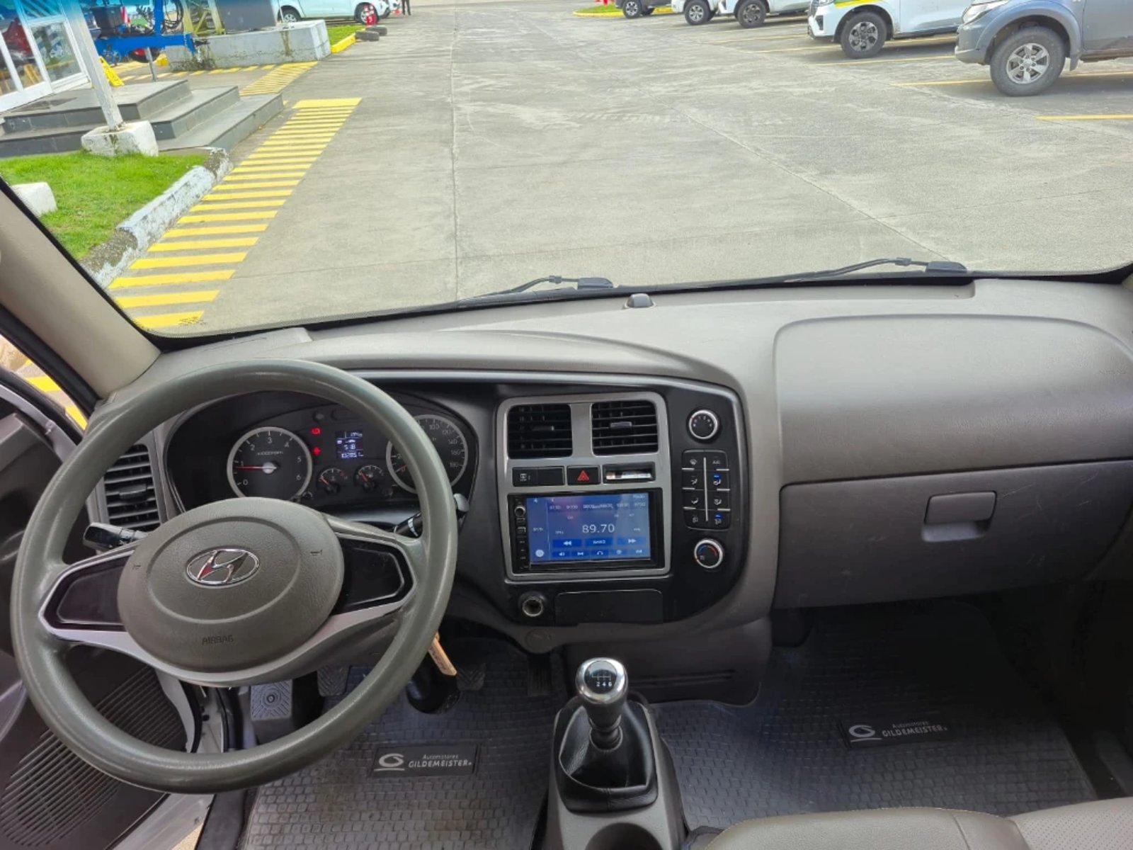 HYUNDAI PORTER 2022 - Imagen 16 de 20