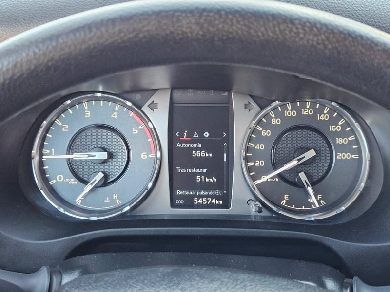Toyota Hilux 2024 - Imagen 20 de 20