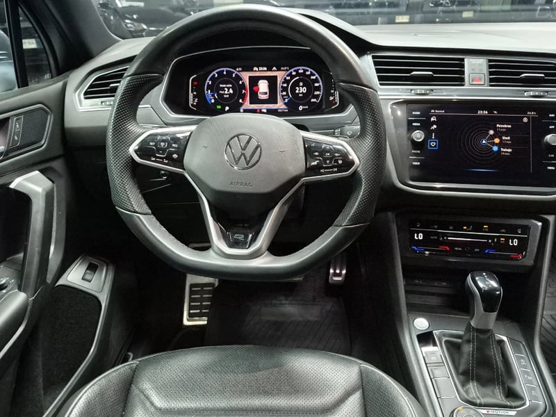Volkswagen Tiguan 2024 - Imagen 16 de 20