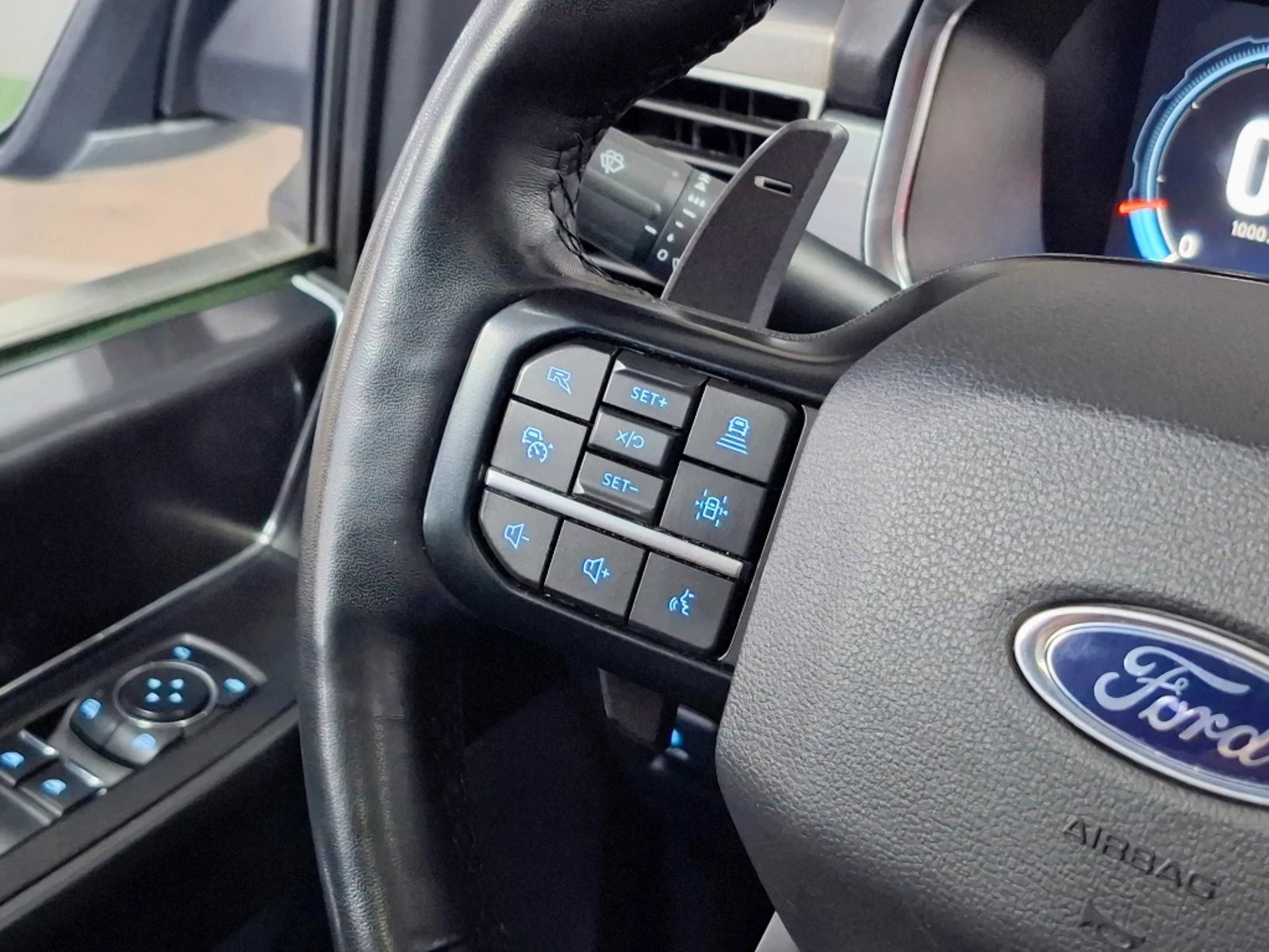 FORD F-150 RAPTOR 2023 - Imagen 13 de 20