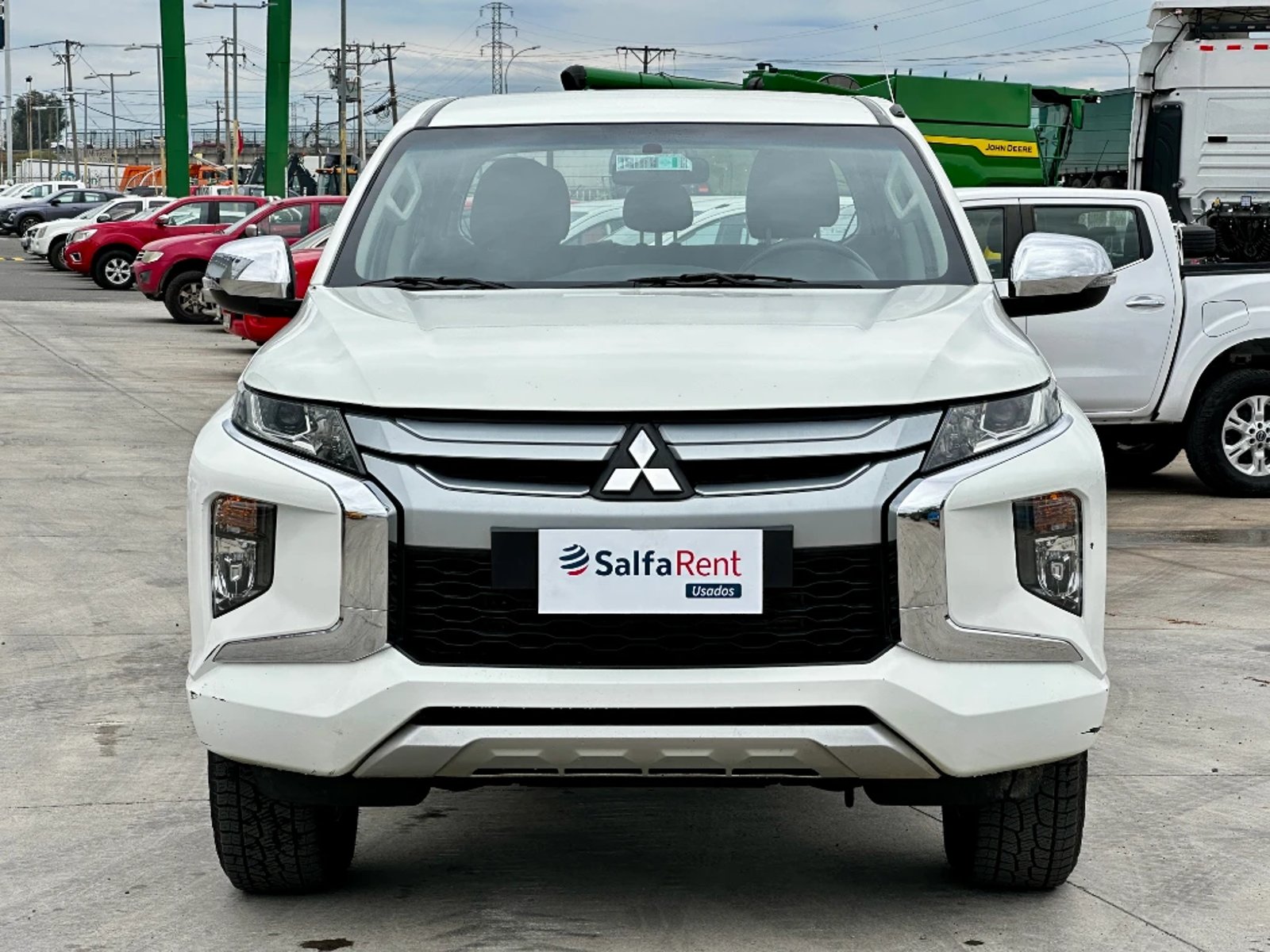 Mitsubishi L200 2023 - Foto 2 de 20
