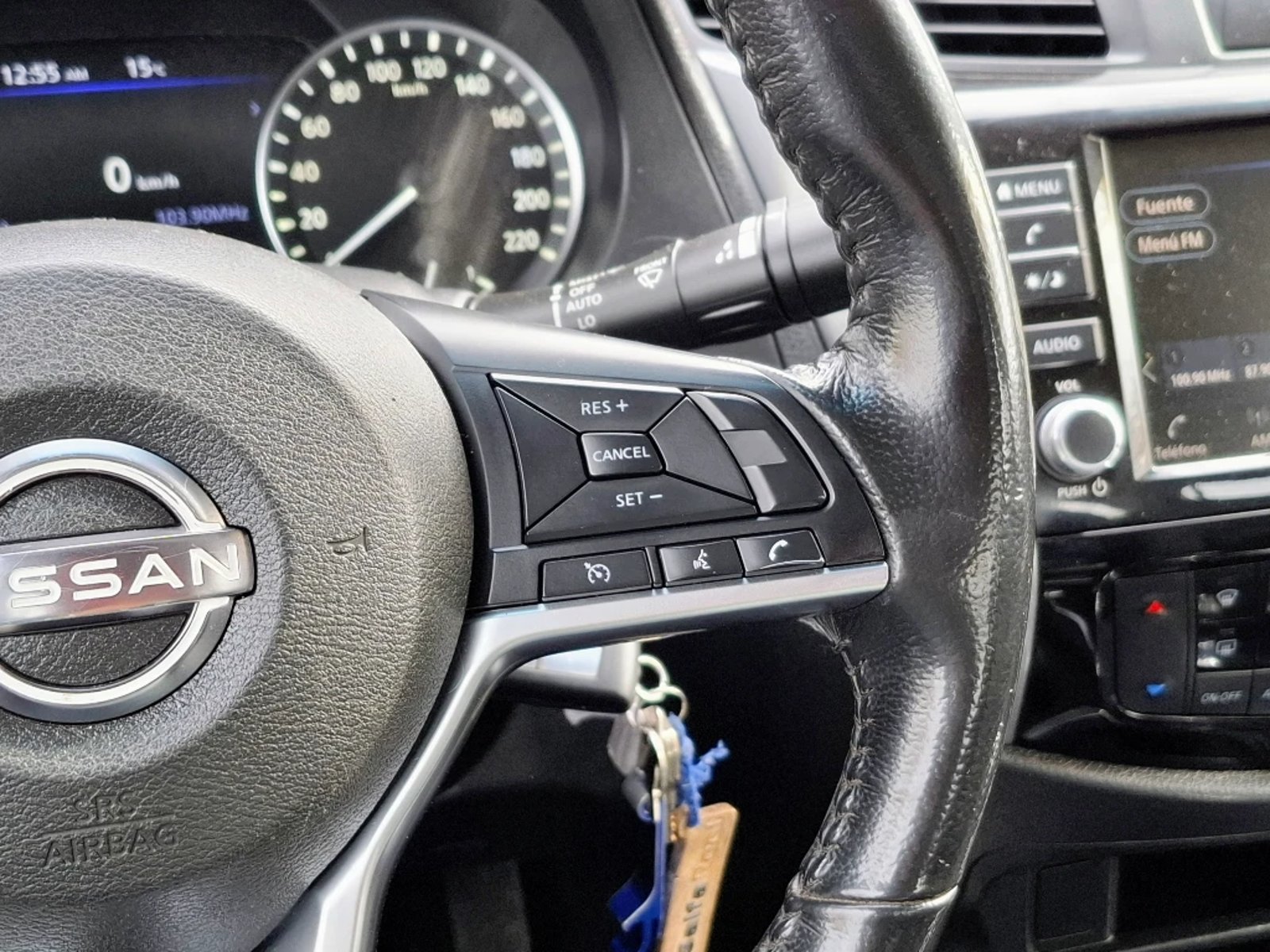 NISSAN NAVARA 2023 - Imagen 15 de 20