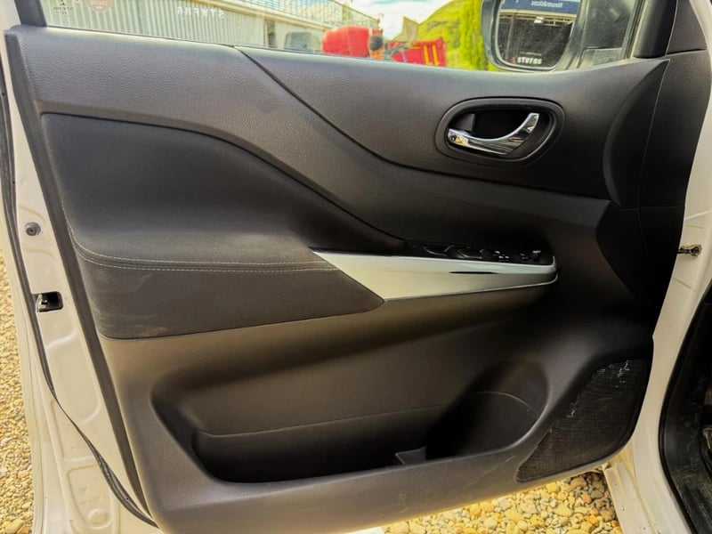 Nissan Navara 2023 - Imagen 13 de 20