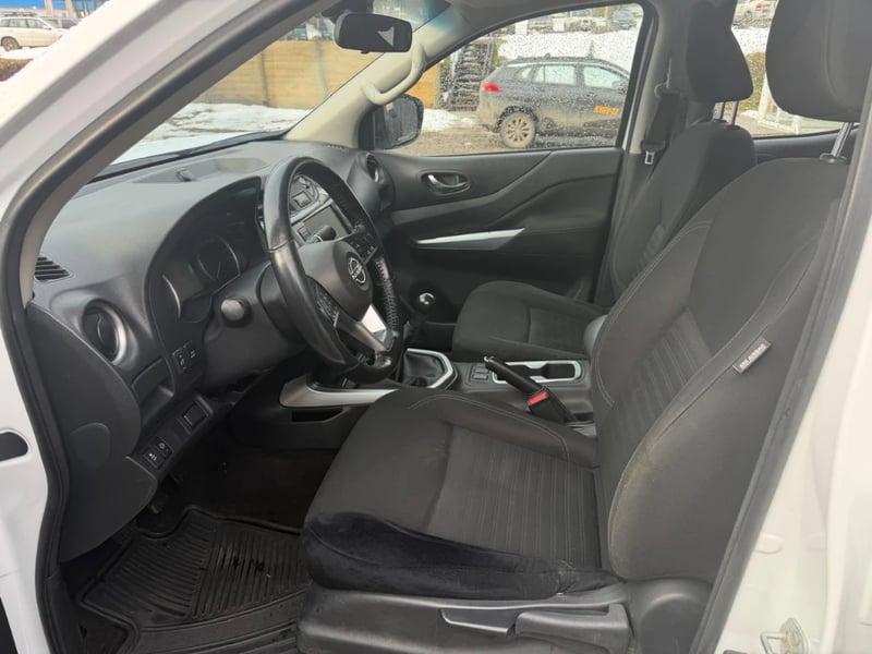 Nissan Navara 2023 - Imagen 9 de 18