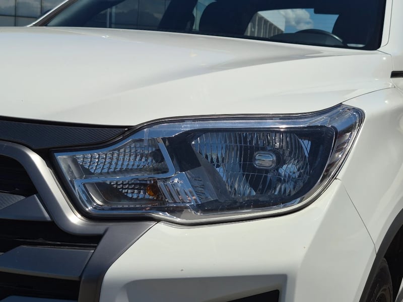 SsangYong Grand musso 2023 - Imagen 13 de 20