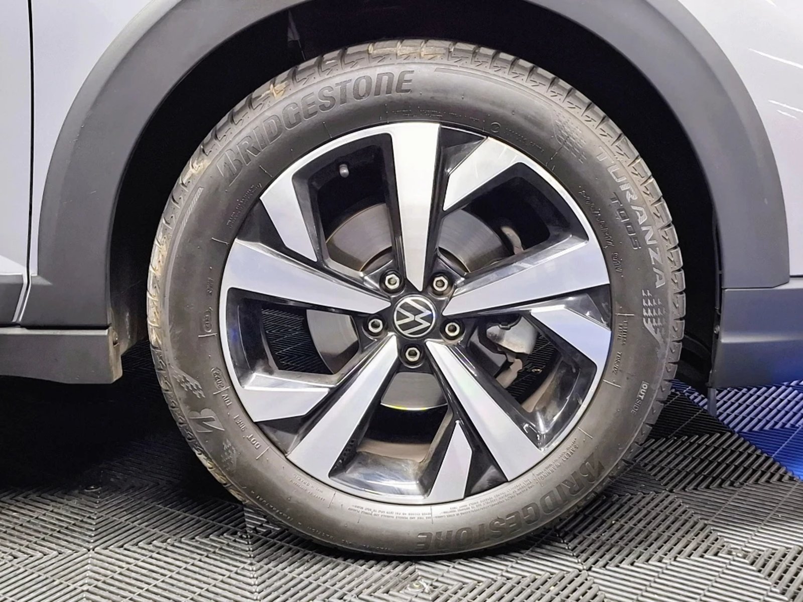 VOLKSWAGEN NIVUS 2024 - Imagen 8 de 20