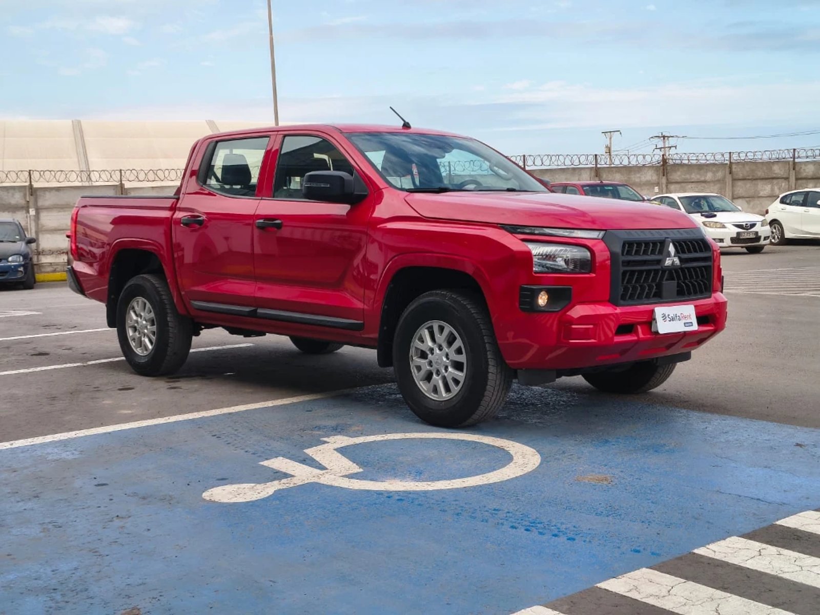 Mitsubishi L200 2024 - Imagen 3 de 20