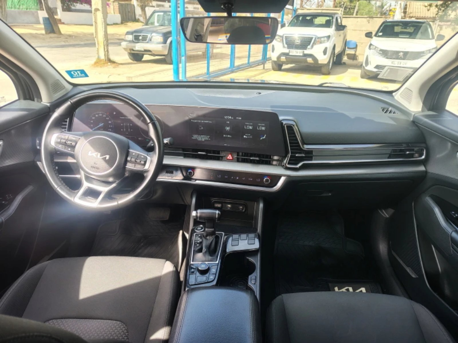 KIA SPORTAGE 2023 - Imagen 8 de 20