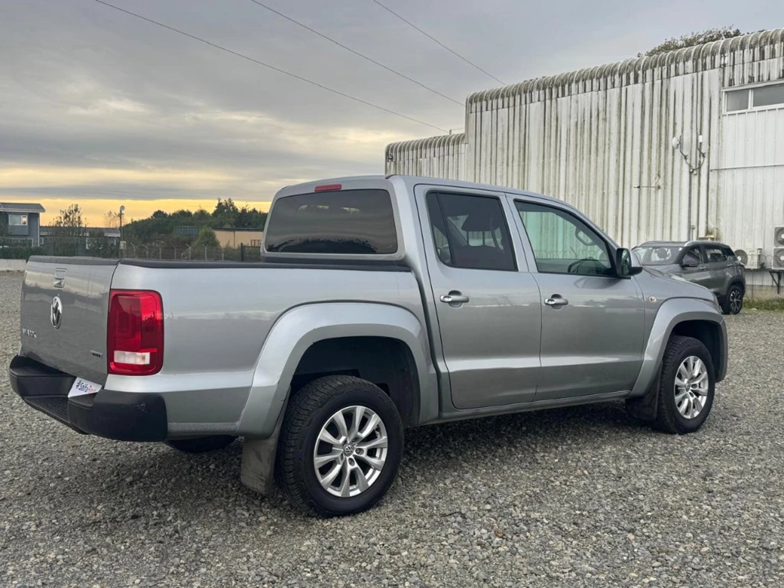 VOLKSWAGEN AMAROK 2023 - Imagen 5 de 20