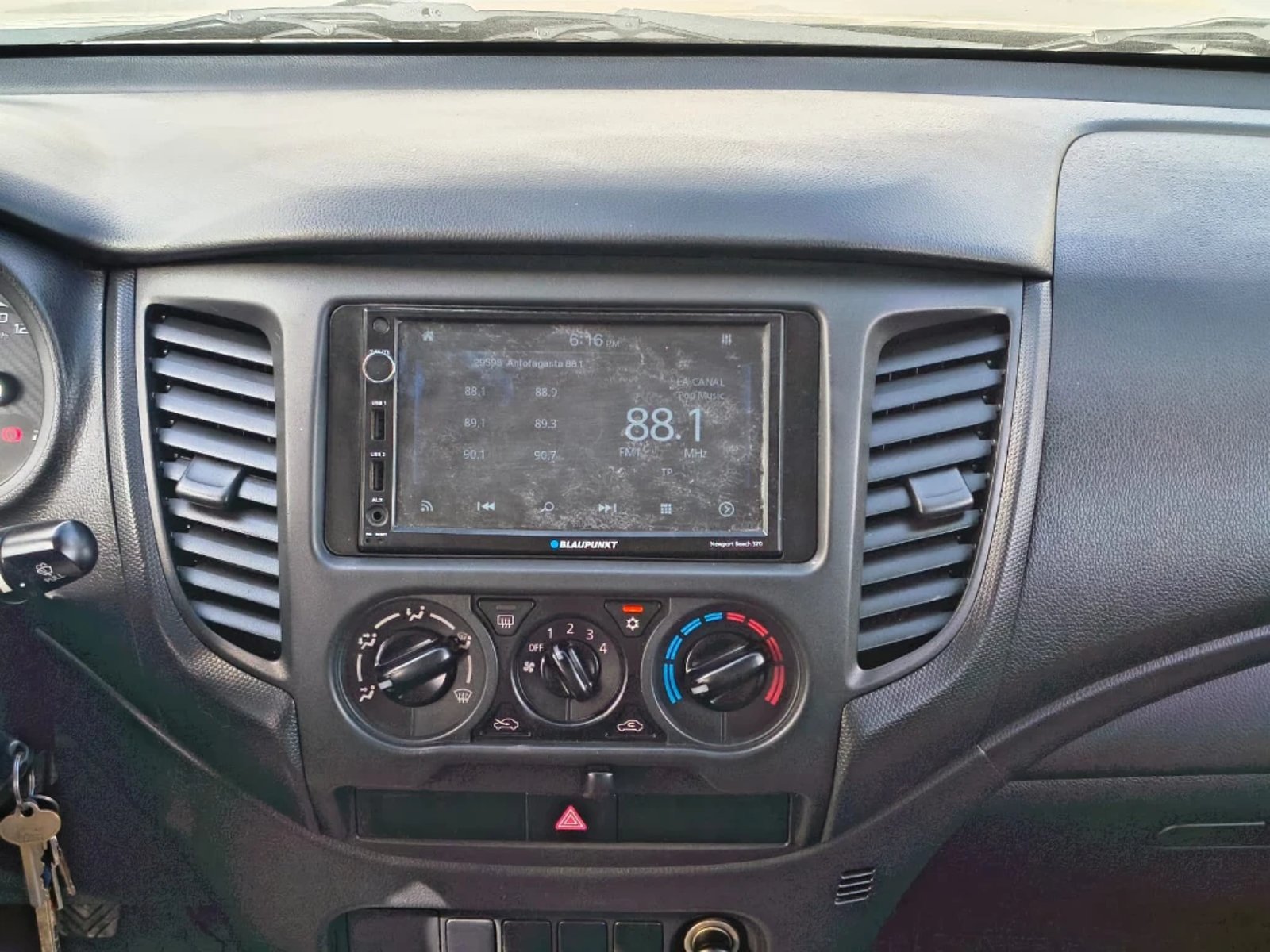 Mitsubishi L200 2023 - Imagen 12 de 20