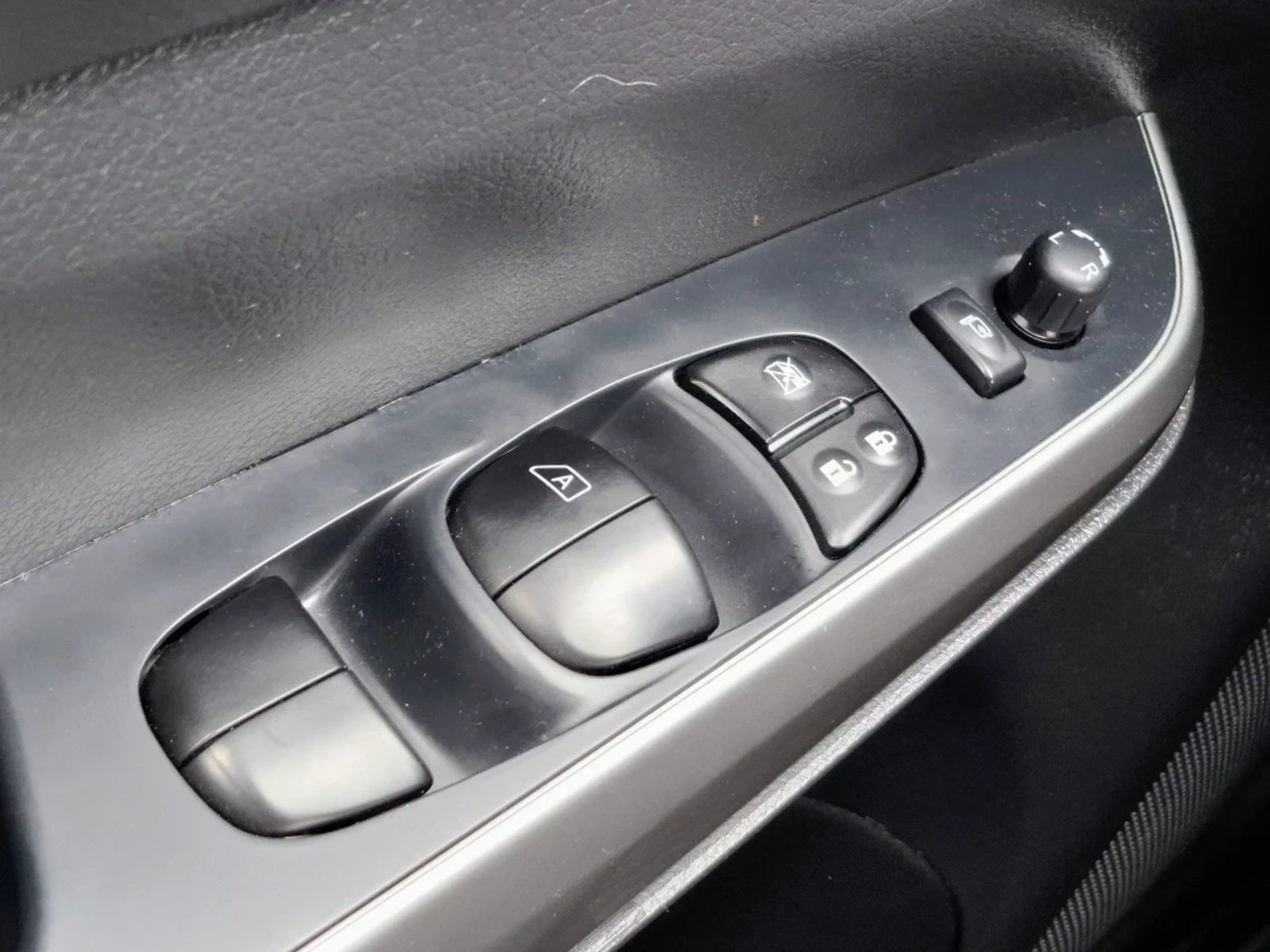 Nissan Navara 2023 - Imagen 13 de 20