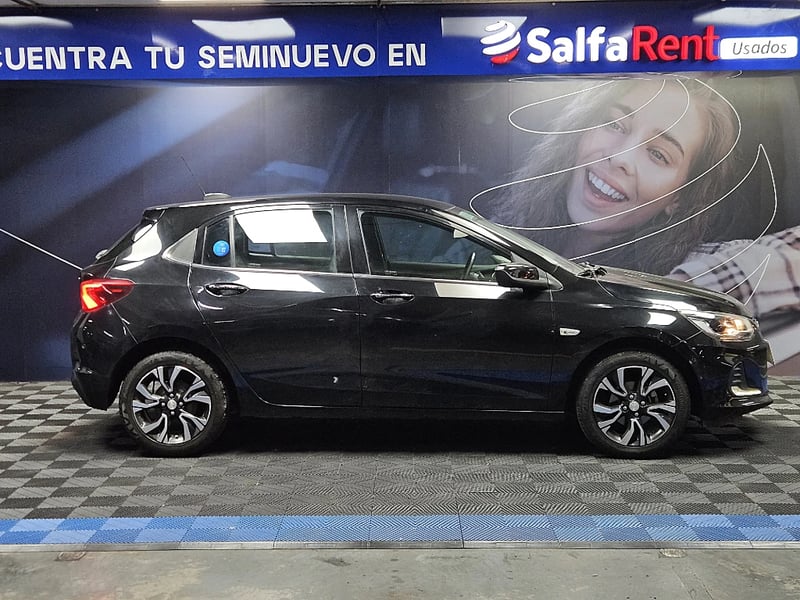 Chevrolet Onix 2023 - Imagen 4 de 20