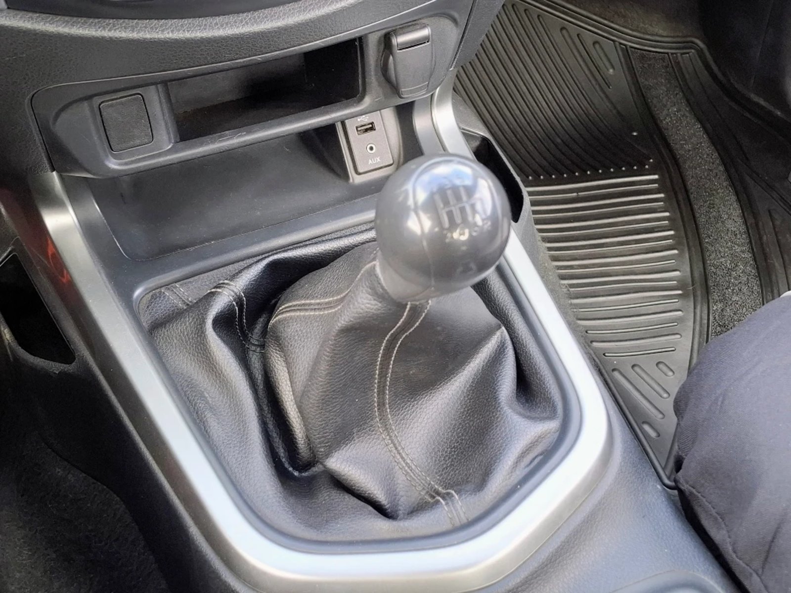 NISSAN NAVARA 2023 - Imagen 19 de 20