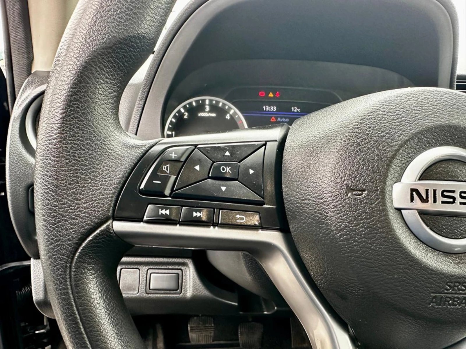 NISSAN NAVARA 2023 - Imagen 17 de 20