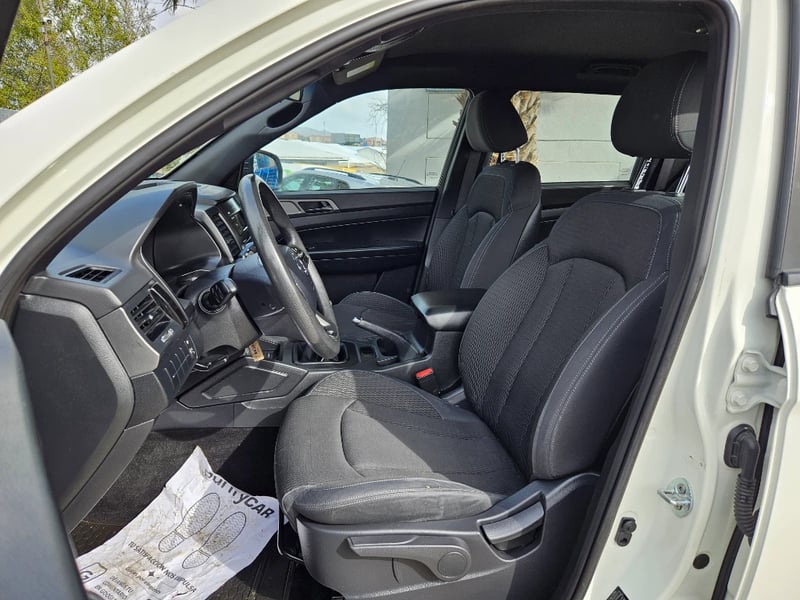 SsangYong Grand musso 2023 - Imagen 11 de 20