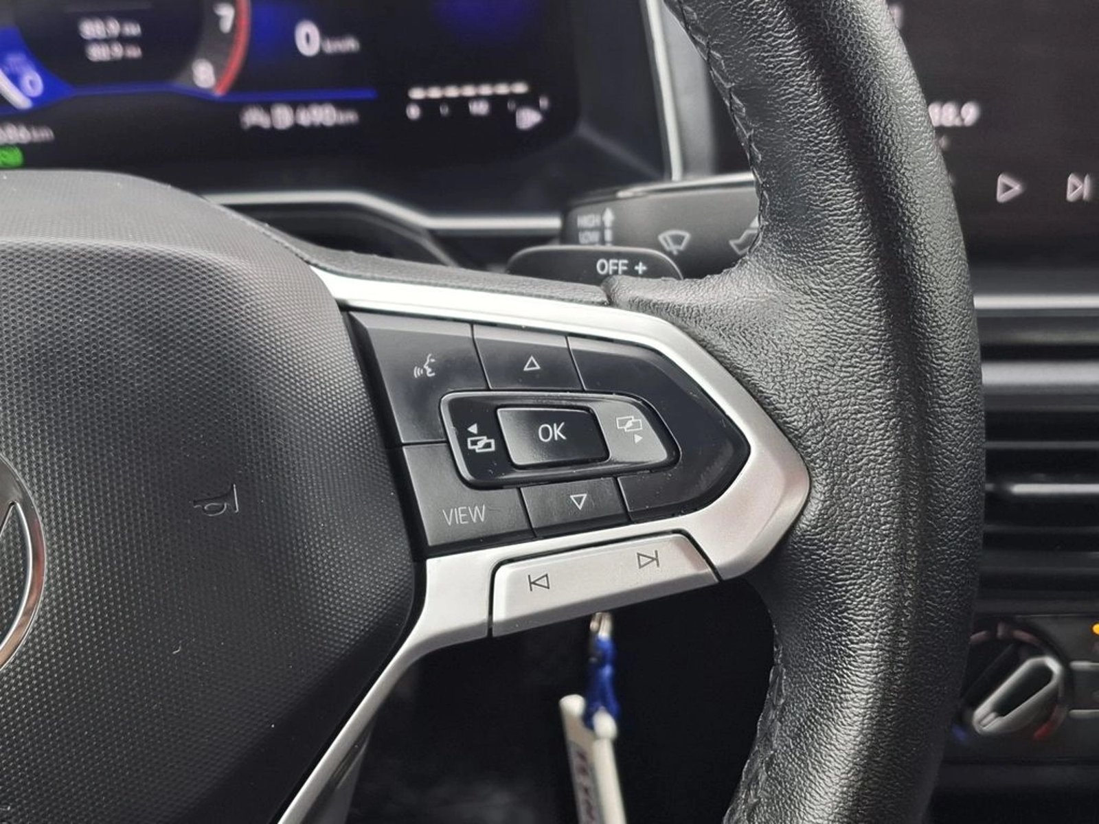 VOLKSWAGEN VIRTUS 2024 - Imagen 16 de 20
