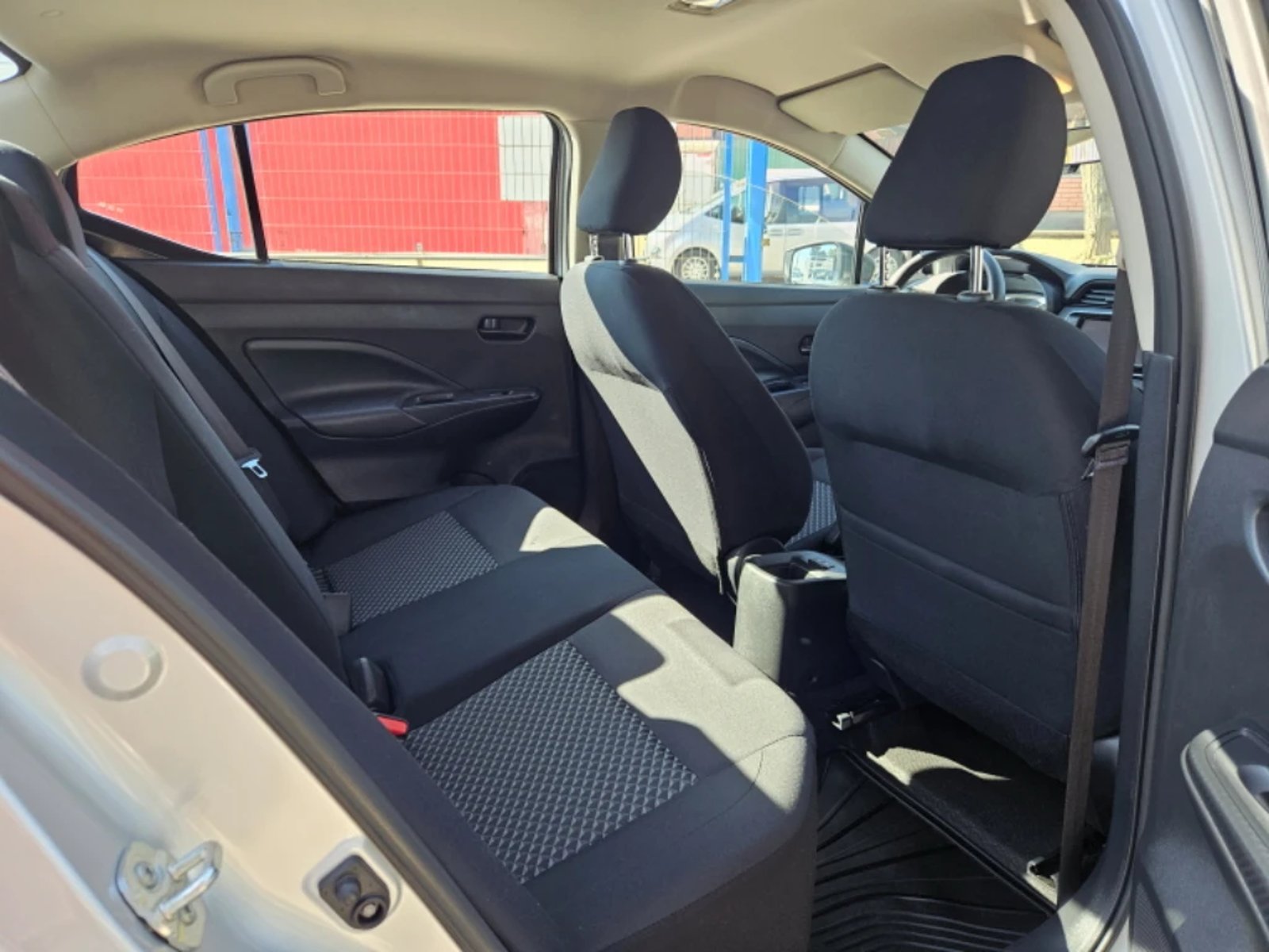 Nissan Versa 2024 - Imagen 8 de 20