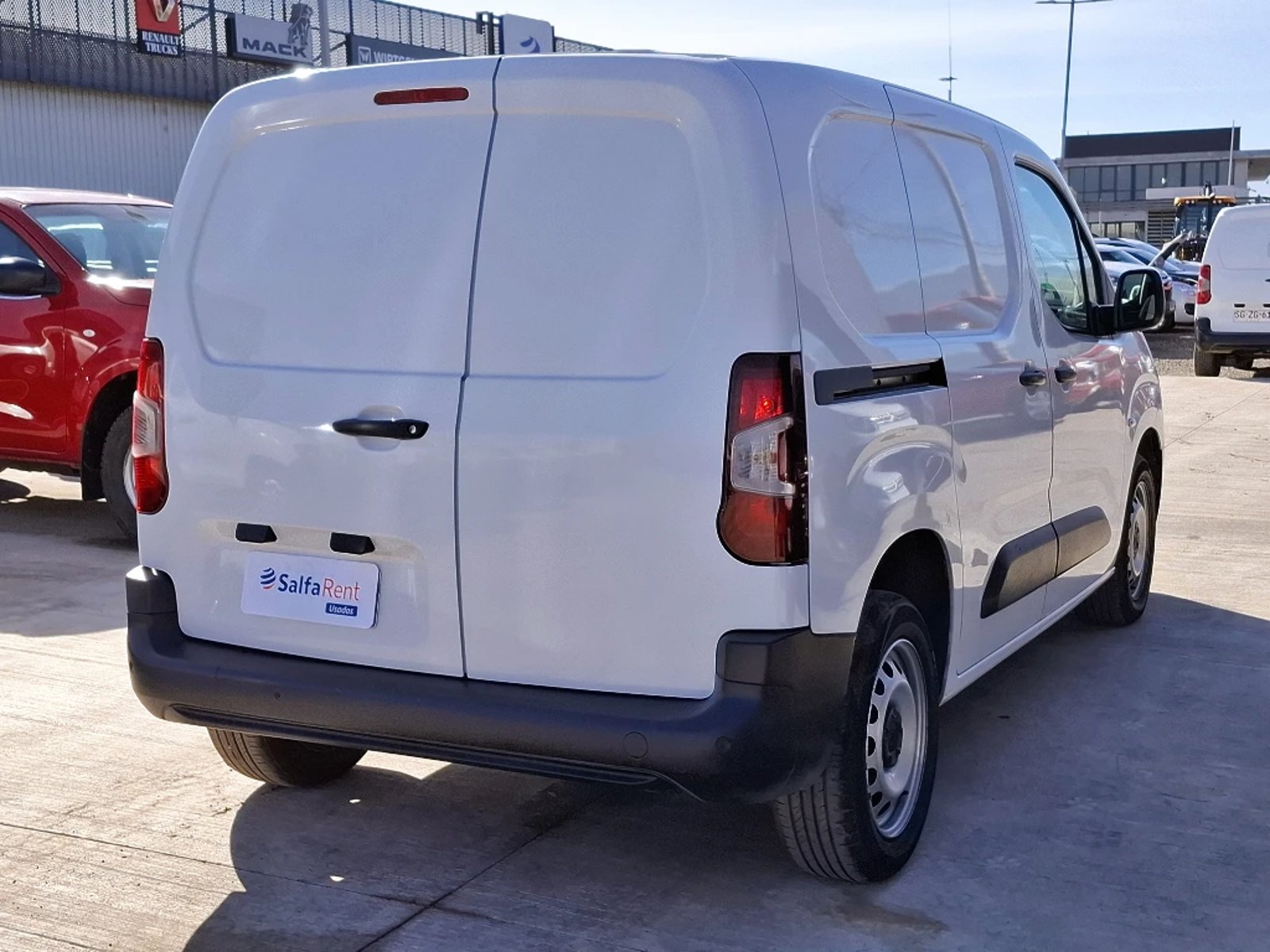Citroën Berlingo 2024 - Imagen 4 de 20
